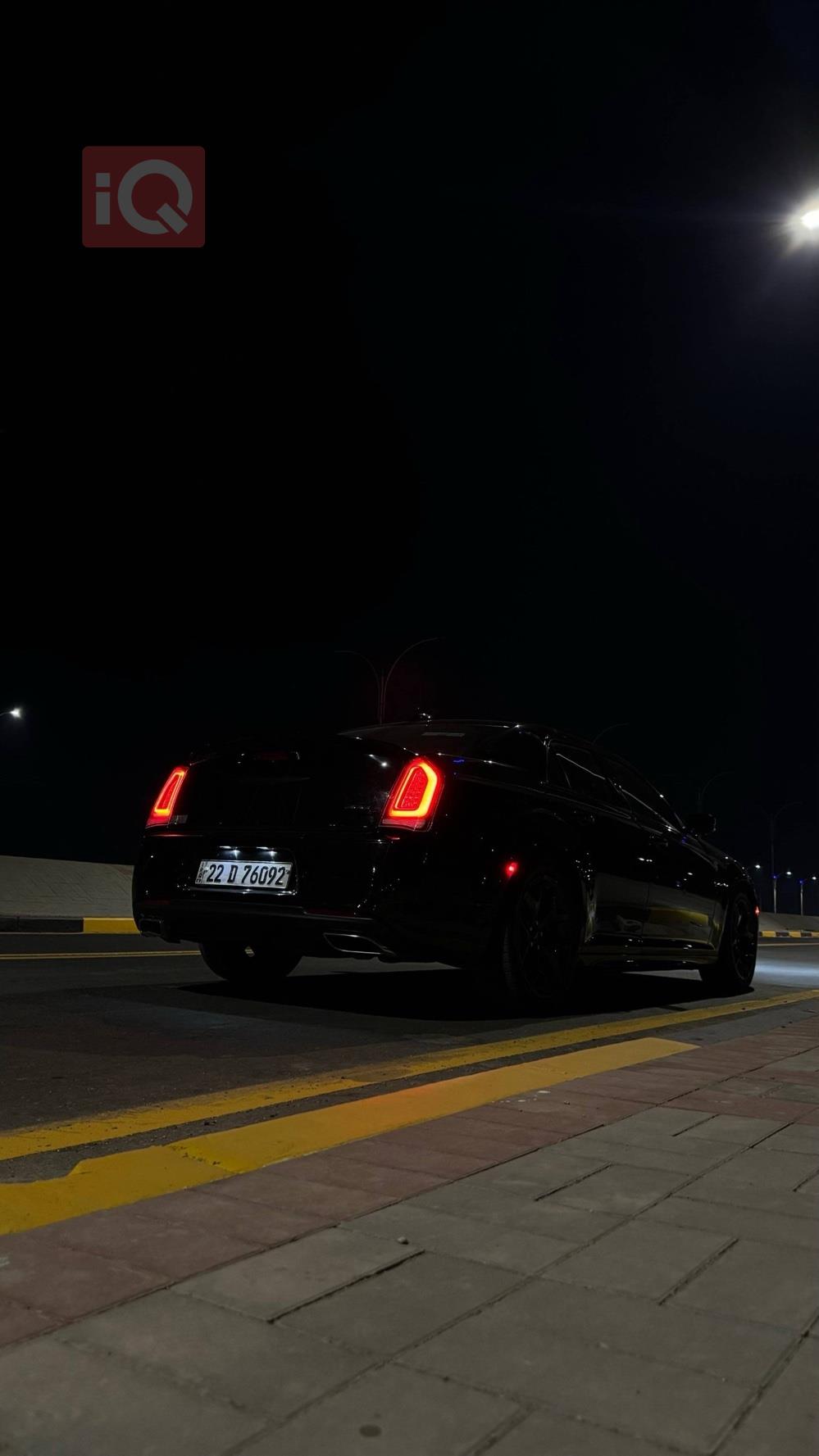 کرایسلەر 300